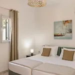 George By Select Villa